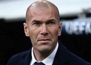 نجم ريال مدريد يطلب مهلة قبل حسم مستقبله