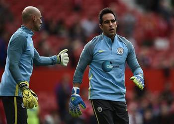 عقبة تهدد انتقال برافو لنابولي وتمهد طريق باريس سان جيرمان