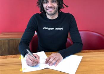 أول تعليق من محمد النني بعد التجديد لأرسنال