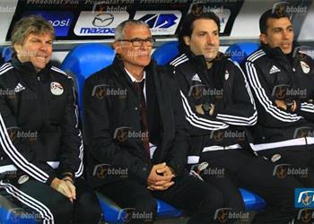 ماذا قال كوبر للاعبي المنتخب قبل المران الأخير استعداد ا لليونان