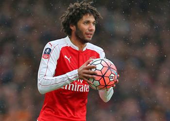 3 أسباب دفعت آرسنال إلى تجديد عقد محمد النني