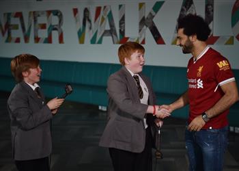 فيديو ليفربول يكشف عن مفاجأة محمد صلاح واللاعب يعلق
