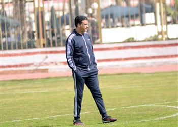 إيهاب جلال يعلن موقفه من عودة محمد عبد الشافي إلى الزمالك