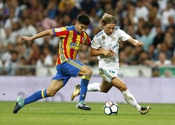 صفقة تبادلية بين ريال مدريد وفالنسيا