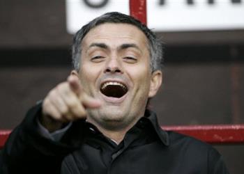 لاعب مانشستر يونايتد يفكر في الرحيل بسبب مورينيو