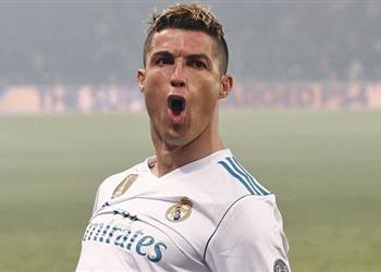 مانشستر يونايتد يتواصل مع رونالدو