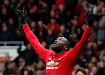 فيديو لوكاكو يحقق رقم ا قياسي ا بعد هدفه أمام سوانزي سيتي