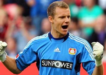 باير ليفركوزن ينعش آمال كبار أوروبا