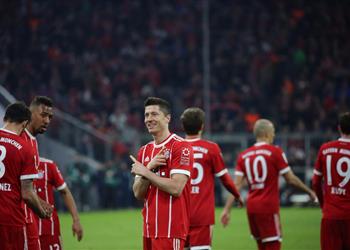 فيديو بايرن ميونيخ يقترب من لقب البوندسليجا بسداسية في شباك بوروسيا دورتموند