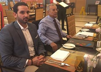 خاص تفاصيل جلسة ثلاثي الأهلي مع لاعب الزمالك في التجمع الخامس