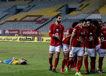 الأهلي يختتم تدريباته استعدادا لطنطا في الدوري المصري