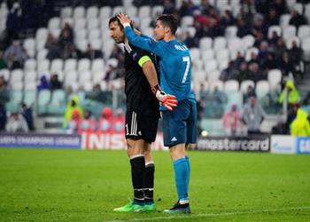 بوفون معلق ا على هزيمة يوفنتوس وهدفي رونالدو خيبة أمل وفاز الأقوى