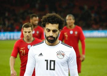 خبير لوائح يكشف عن خبر صادم بشأن مشاركة محمد صلاح في مونديال روسيا