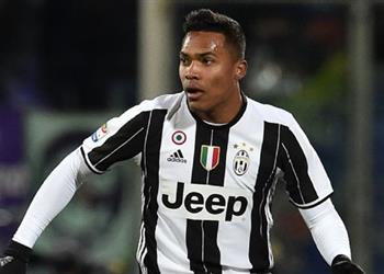 يوفنتوس يتخذ قرار ا تجاه أليكس ساندرو