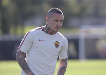 روما يكشف موقف نانيجولان والمصابين من مواجهة برشلونة