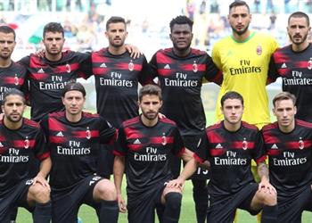 نجم ميلان يقرر الرحيل في الصيف