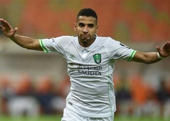 مؤمن زكريا بديلا مع الأهلي لمواجهة الهلال