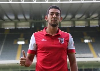 تعرف على موقف أحمد حسن كوكا من المشاركة في مباراة براجا وفييرينسي