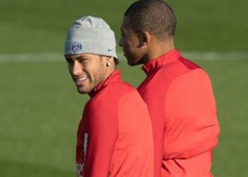 يوفنتوس يترقب مفاوضات نيمار ومانشستر يونايتد لحسم صفقة جديدة