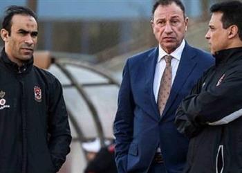 البدري وعبدالحفيظ يطيران إلى الإمارات بسبب رئيس الأهلي