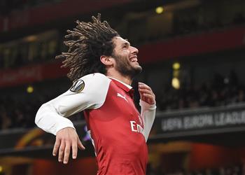 آرسنال يهنىء محمد النني بعد جائزة الدوري الأوروبي