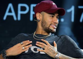 نيمار متجاهلا ميسي ورونالدو أتوقع تألق محمد صلاح في المونديال