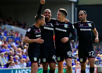 أحمد المحمدي يشارك في فوز أستون فيلا أمام إيبسويتش تاون بالشامبيونشيب