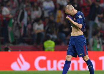 بالفيديو انيستا يبكي ويودع برشلونة في نهائي كأس ملك اسبانيا