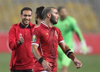 خاص بعد رفض الأهلي عودته عماد متعب يفاضل بين عرضين خليجيين