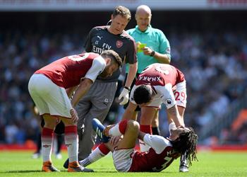 وكيل أعمال النني يعلق على إصابته ويوضح سبب بكائه