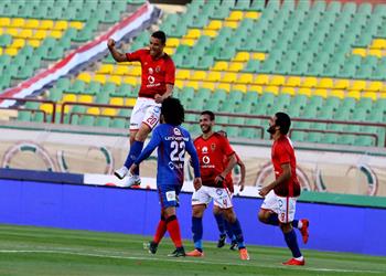 الأهلي يواصل مشوار الانتصارات وتحطيم الأرقام القياسية بثنائية في شباك بتروجيت فيديو