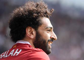 بعد ساعات من فوزه بجائزة لاعب العام ليفربول يحدد سعر بيع محمد صلاح