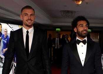 سبب تواجد قائد ليفربول مع محمد صلاح في حفل الأفضل بإنجلترا
