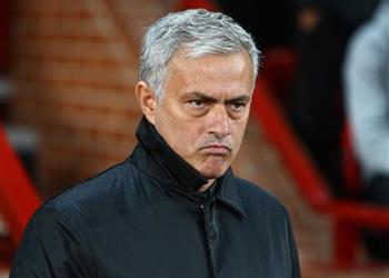 مورينيو يوافق على رحيل نجم مانشستر يونايتد