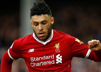 تشامبرلين يعلق على اصابته الصادمة ويوجه رسالة لجماهير ليفربول