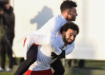محمد صلاح يوجه رسالة لتشامبرلين