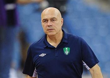 رضا عبد العال عن مدرب الزمالك الجديد هي سويسرا فيها كورة