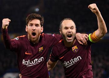 كيف عل ق ميسي وسواريز على رحيل إنييستا عن برشلونة