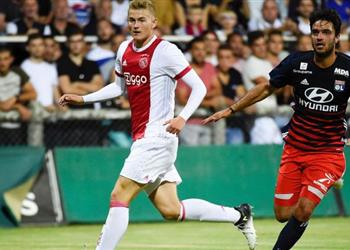 توتنهام يقود سباق التعاقد مع هدف برشلونة