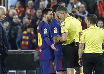 برشلونة يضع شرط ا للتصويت لرئاسة الاتحاد الاسباني