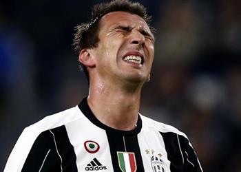 مانزوكيتش يخضع لجراحة بعد صدام يوفنتوس وإنتر ميلان