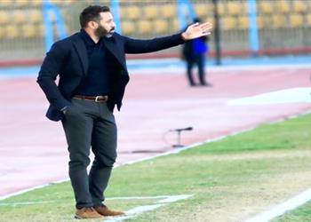 حازم إمام يتحدث عن منافسة المصري والإسماعيلي على وصافة الدوري ويؤكد وضع الزمالك غير طبيعي