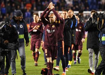 إنييستا يثير الغموض حول وجهته المقبلة