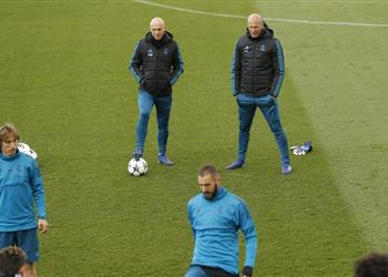 زيدان يفاجئ لاعبي ريال مدريد بخطته أمام بايرن ميونخ