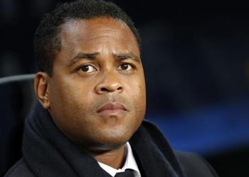 باتريك كلويفرت هذا ما يحتاجه محمد صلاح لكي ي قارن بـ ميسي