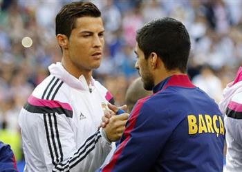 سواريز يوجه رسالة لرونالدو قبل كلاسيكو الأرض