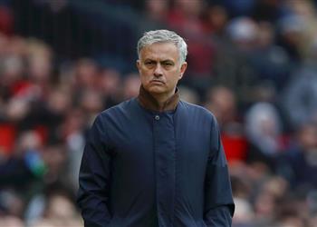 مورينيو يتجاهل رونالدو في اختيار الأفضل بمسيرته التدريبية