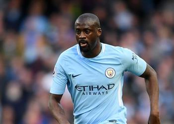 يايا توريه يبحث عن ناد إنجليزي