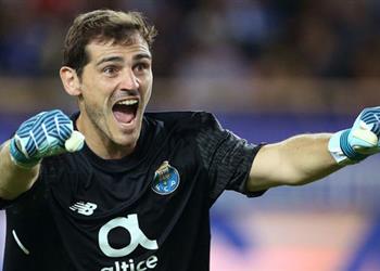 إيكر كاسياس يريد البقاء في بورتو