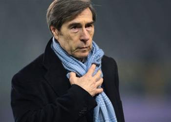 مدير برشلونة الرياضي ينفي العودة لميلان